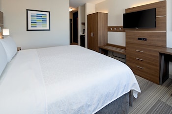 Standard Room, 1 Queen Bed