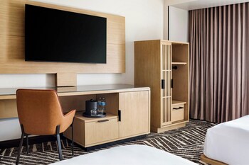 Room, 2 Queen Beds