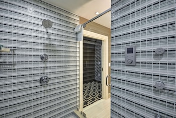 Suite, 1 Bedroom, Patio