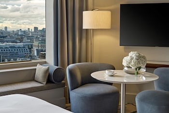 Executive Room, 1 King Bed