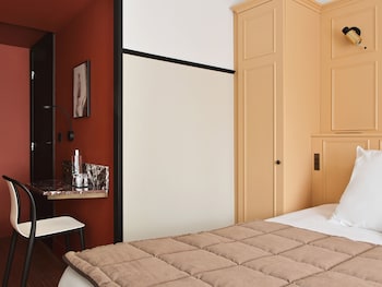 Classic  Room