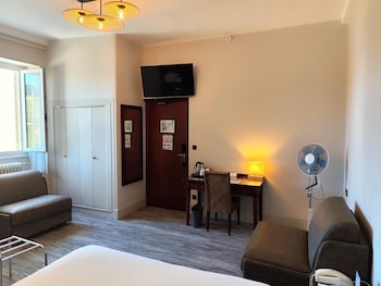 Family Room, Multiple Beds, Non Smoking