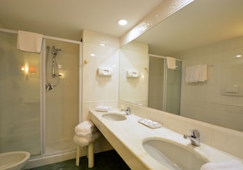 Junior Suite, 1 Queen Bed