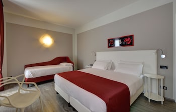 Family Room, Multiple Beds
