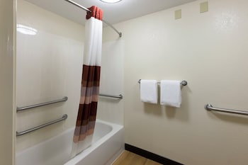 Superior Room, 1 King Bed, Accessible (Smoke Free)