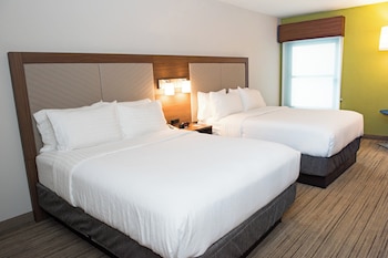 Standard Room, 2 Double Beds