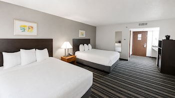 Standard Room, 2 Queen Beds, Non Smoking