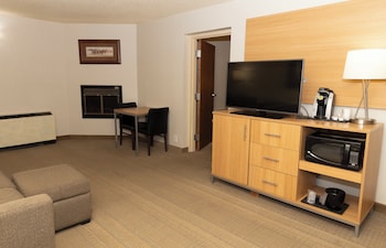 Suite, 1 Bedroom, Pool Access