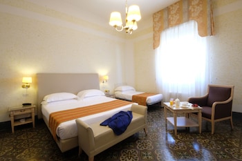 Classic Triple Room