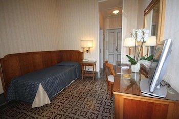 Classic Single Room