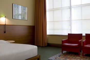 Standard Room (View)