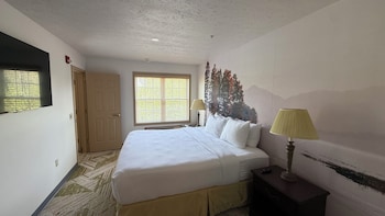 One-Bedroom Willowbrook Suite with Two Queen Beds - Non-Smoking