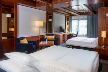 Superior Family Room