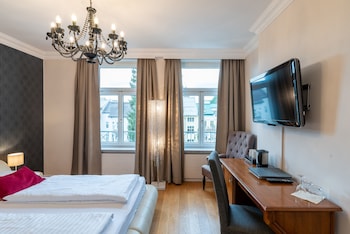 Standard Double Room, 1 King Bed, Non Smoking (Residence)