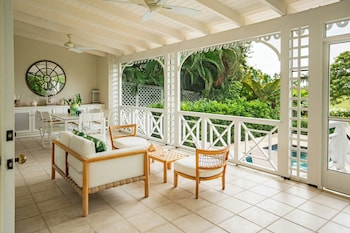 Two Bedroom Palm Grove Residence with Plunge Pool