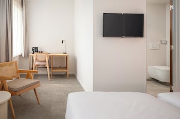Comfort Twin Room