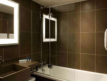 Suite, 1 King Bed
