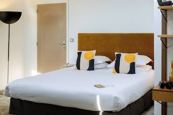Junior Suite, 1 King Bed, Non Smoking