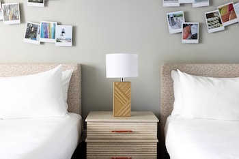 Room (King and Queen)