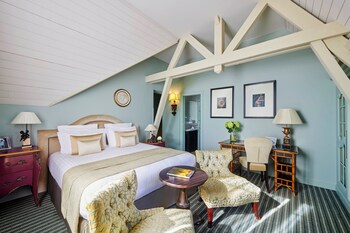 Executive Room Castle