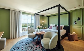 Executive Room Vineyard