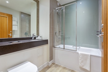 Suite, 1 King Bed
