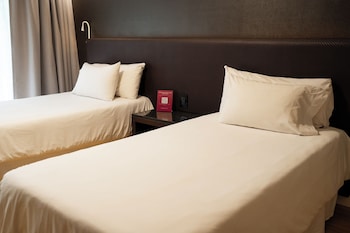 Standard Room, 2 Twin Beds