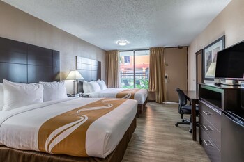 Room, 2 Queen Beds, Accessible, Non Smoking