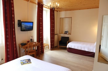 Junior Suite, Multiple Beds, Non Smoking (Larger Room)