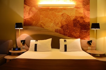 Premium Room, 1 Queen Bed, Balcony