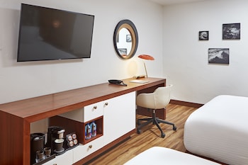 Classic Room, 2 Queen Beds
