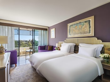Standard Room, 2 Twin Beds, City View
