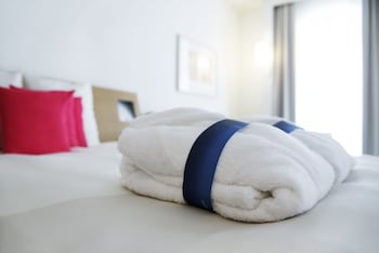 Executive Room, 1 Queen Bed with Sofa bed