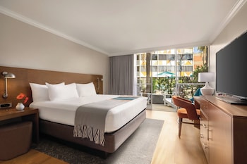 Junior Suite, 1 King Bed (Trendy)