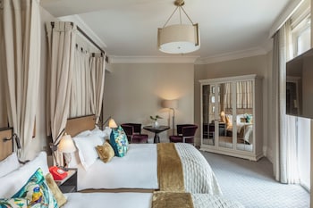 Premium Room, 2 Double Beds (Family Room)