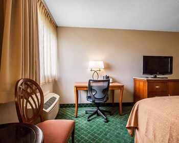 Standard Room, 2 Double Beds, Non Smoking