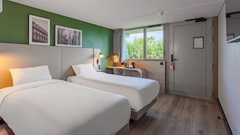 Standard Room, 2 Twin Beds