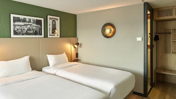 Standard Room, 2 Twin Beds
