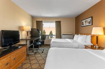 Standard Room, 2 Queen Beds, Second Floor