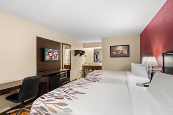 Deluxe Room, 2 Double Beds (Smoke Free)