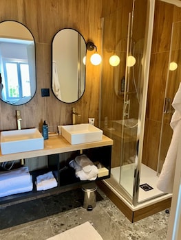 Double Junior Suite (Sea or Pool View)