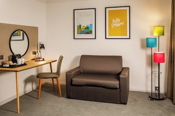 Premium Room, 1 King Bed with Sofa bed