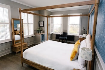 Cotswold Suite
