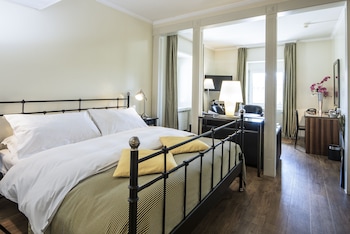 Junior Double Room, City View