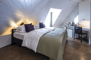 Junior Double Room, City View