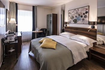Double Room, River View