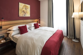 Junior Double Room, City View