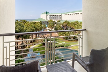 Room, 2 Queen Beds, Resort View