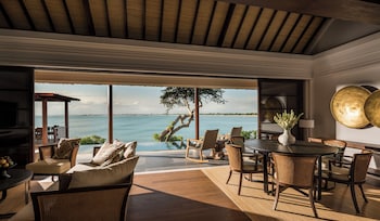 Premier Villa, 2 Bedrooms (Ocean)