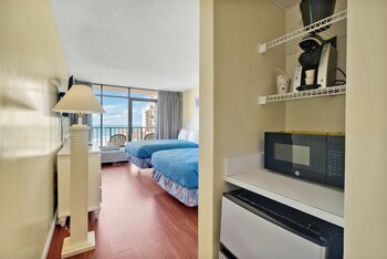 Double Room, 2 Double Beds, Ocean View (Standard Room, Oceanview)